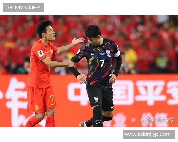 足球场上的魅力天使：这张球星最帅瞬间定格了他无与伦比的风采